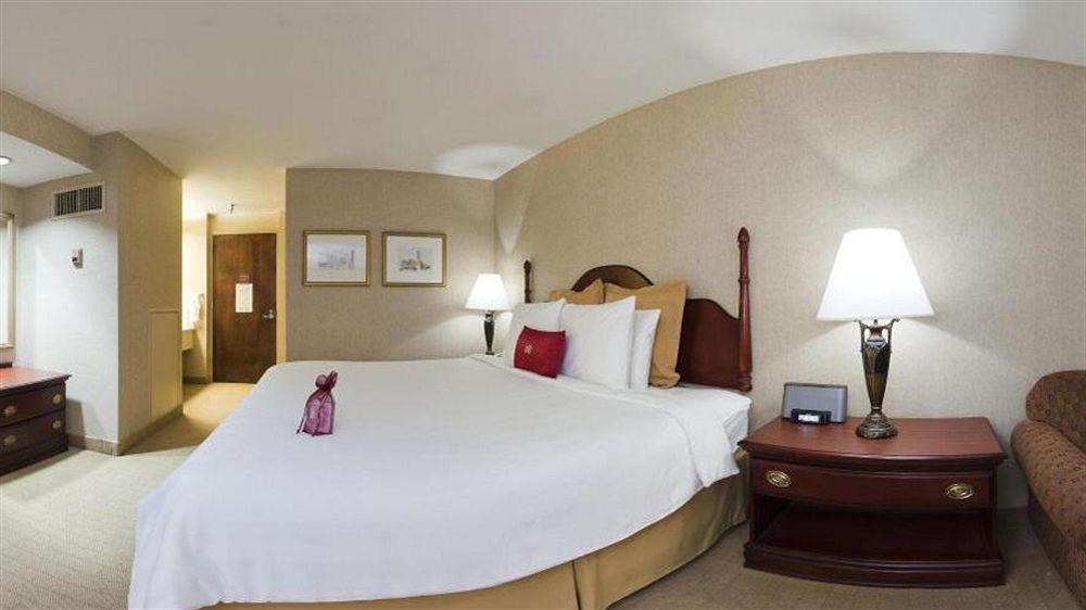 Crowne Plaza Indianapolis-dwtn-union Stn By Ihg Indianapolis