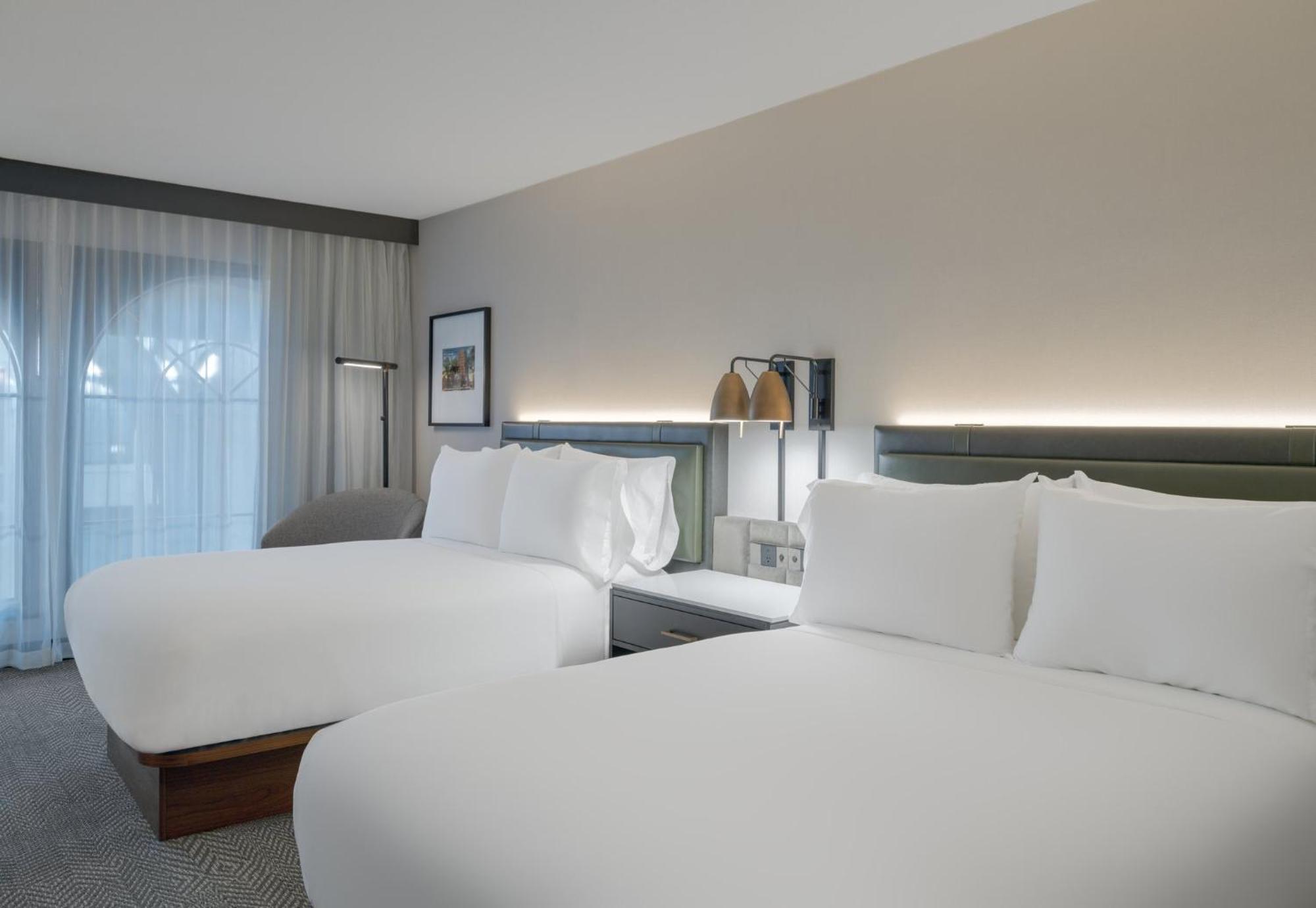 Hotel Crowne Plaza Indianapolis-dwtn-union Stn By Ihg Indianapolis