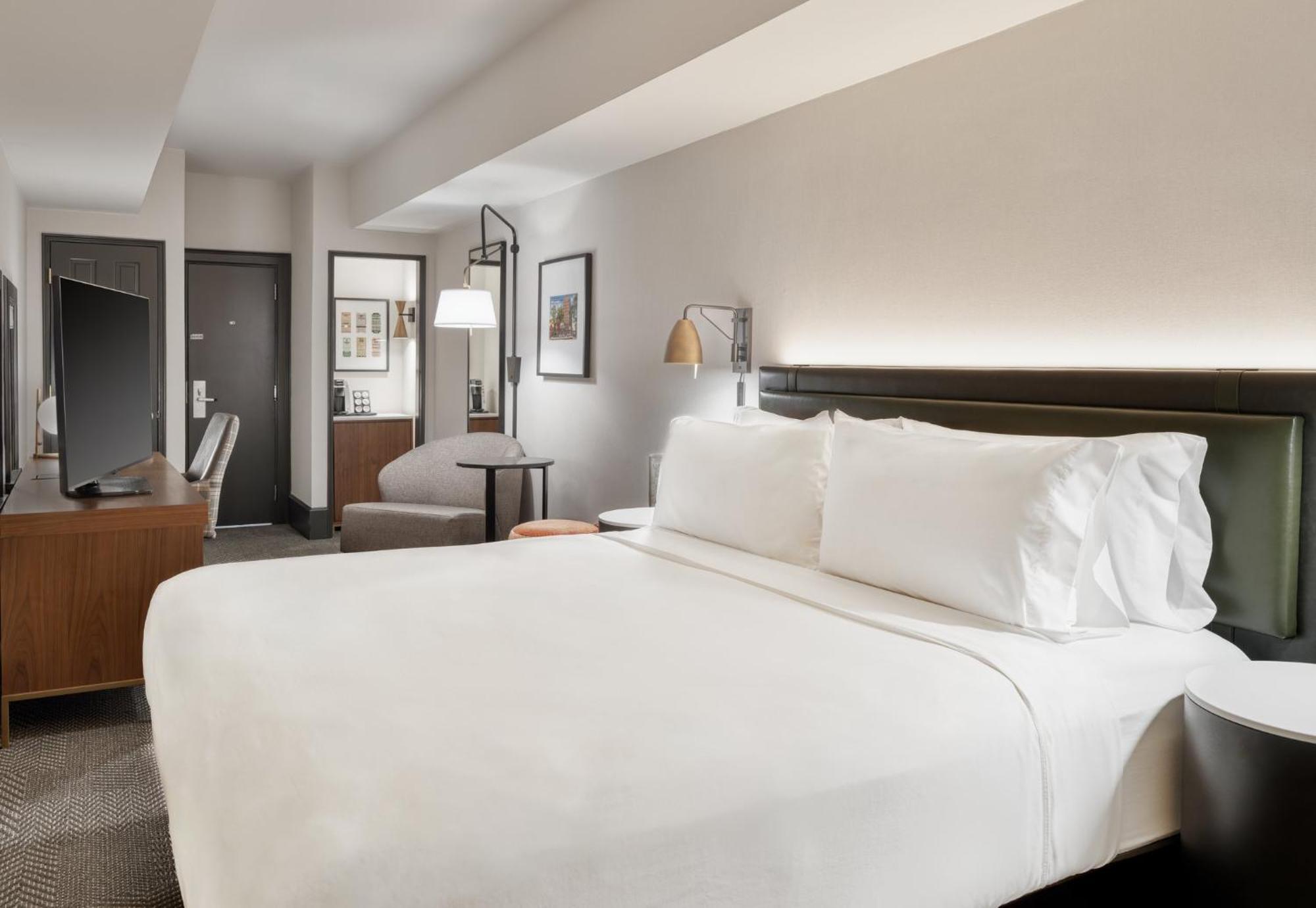 Hotel Crowne Plaza Indianapolis-dwtn-union Stn By Ihg