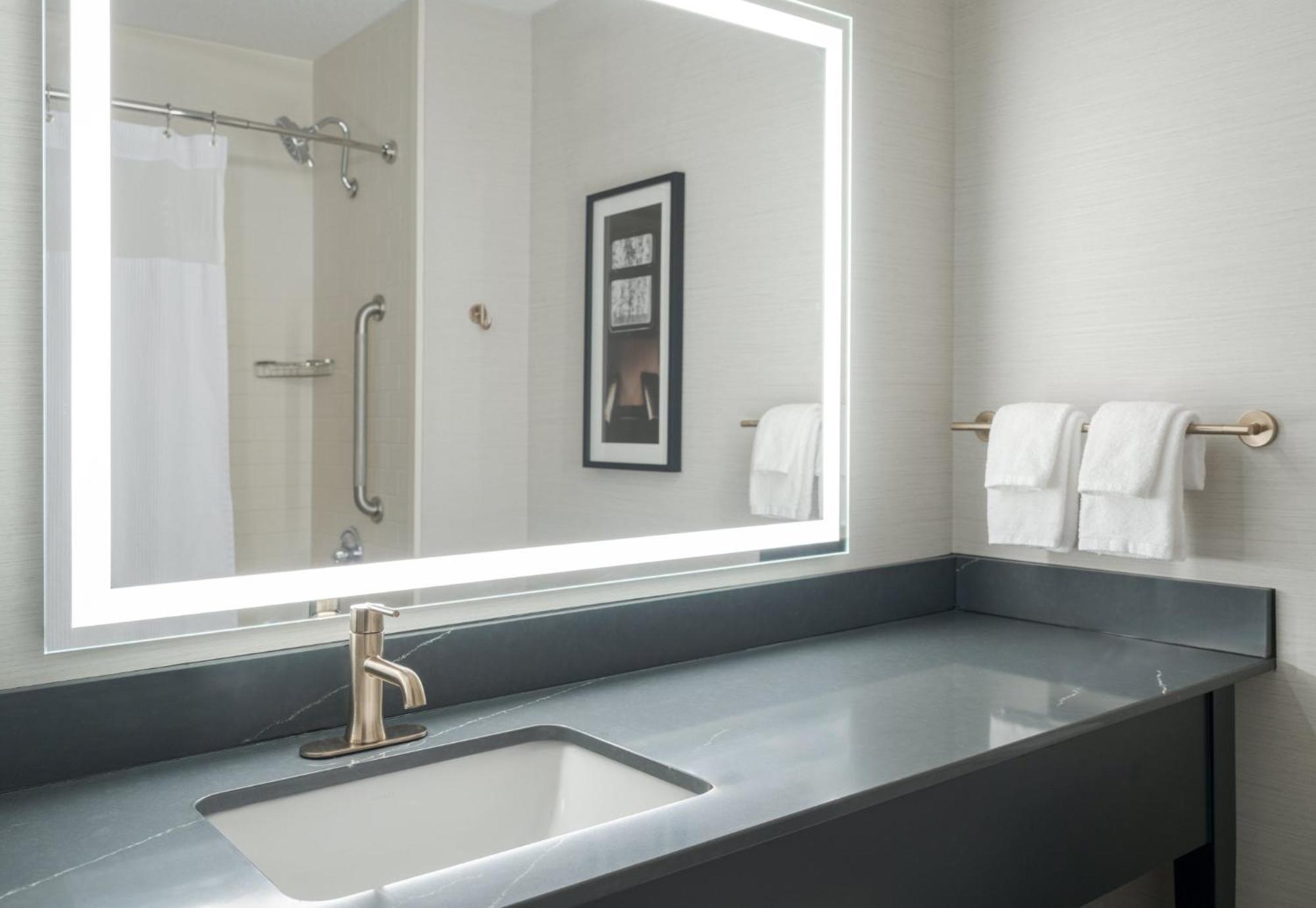 Crowne Plaza Indianapolis-dwtn-union Stn By Ihg Hotel 4*