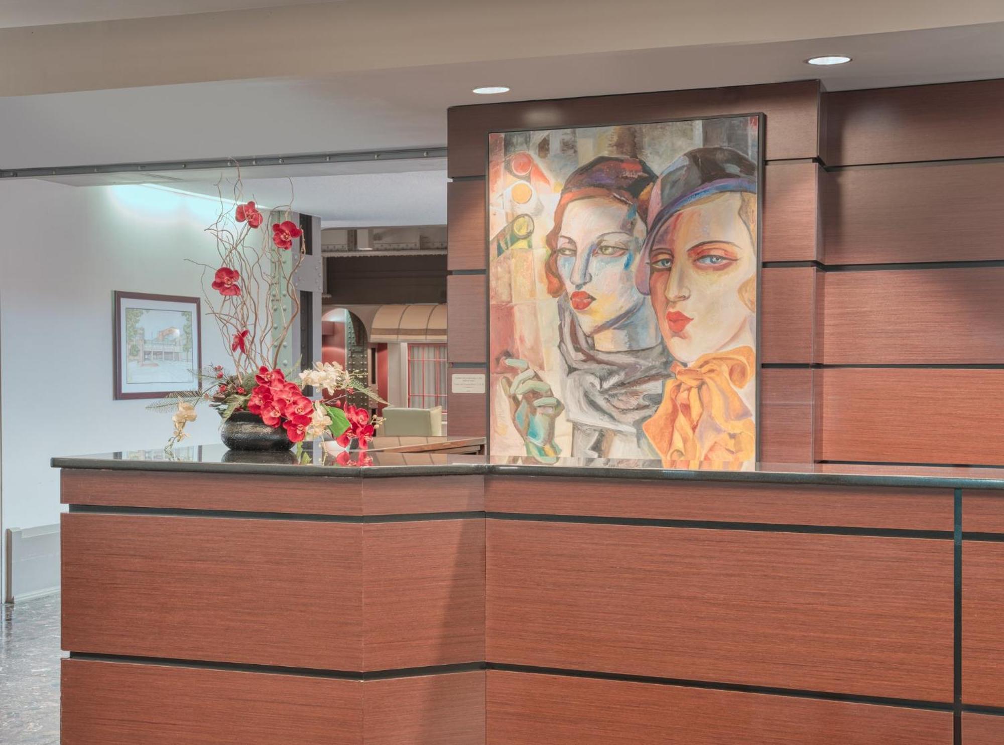 Hotel Crowne Plaza Indianapolis-dwtn-union Stn By Ihg