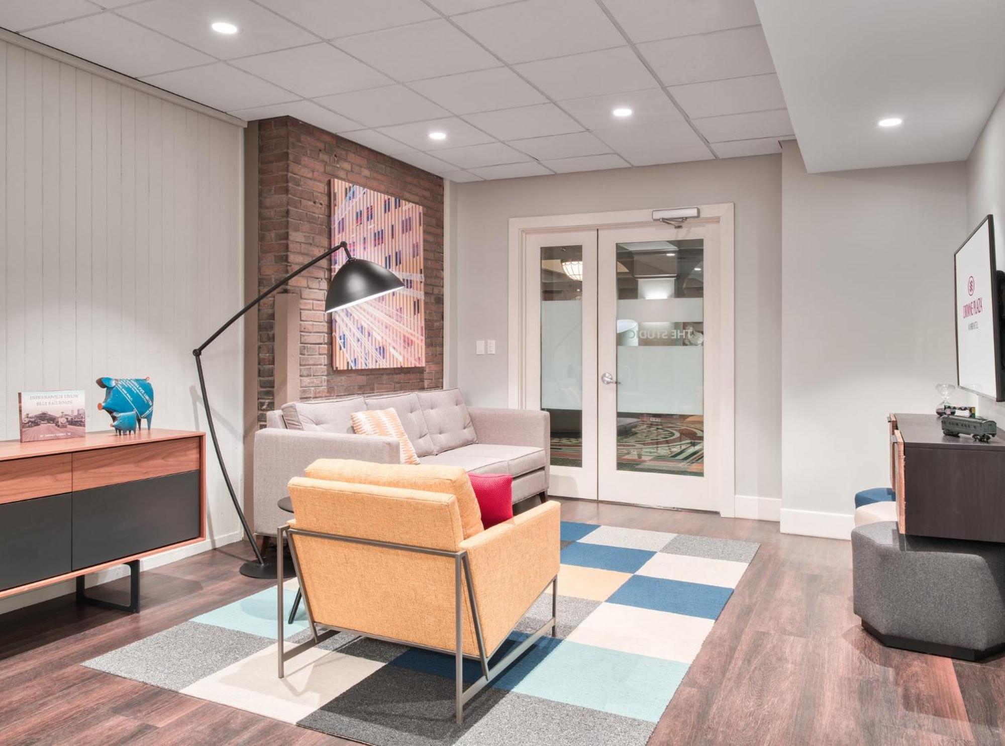 Crowne Plaza Indianapolis-dwtn-union Stn By Ihg 4* Indianapolis
