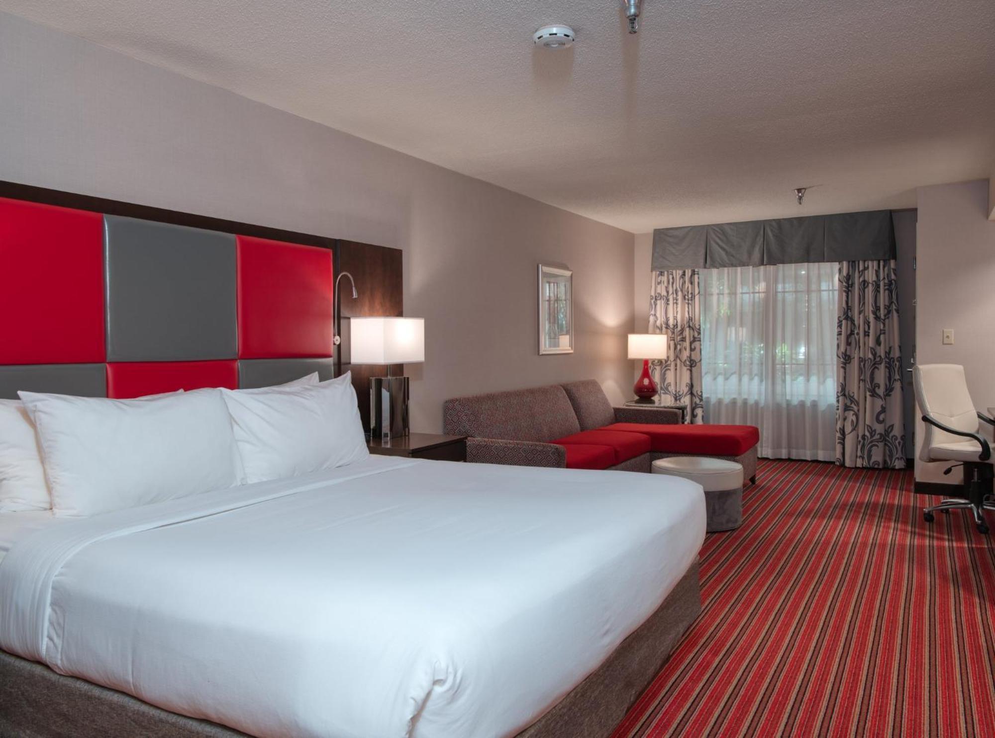 Crowne Plaza Indianapolis-dwtn-union Stn By Ihg Hotel 4*