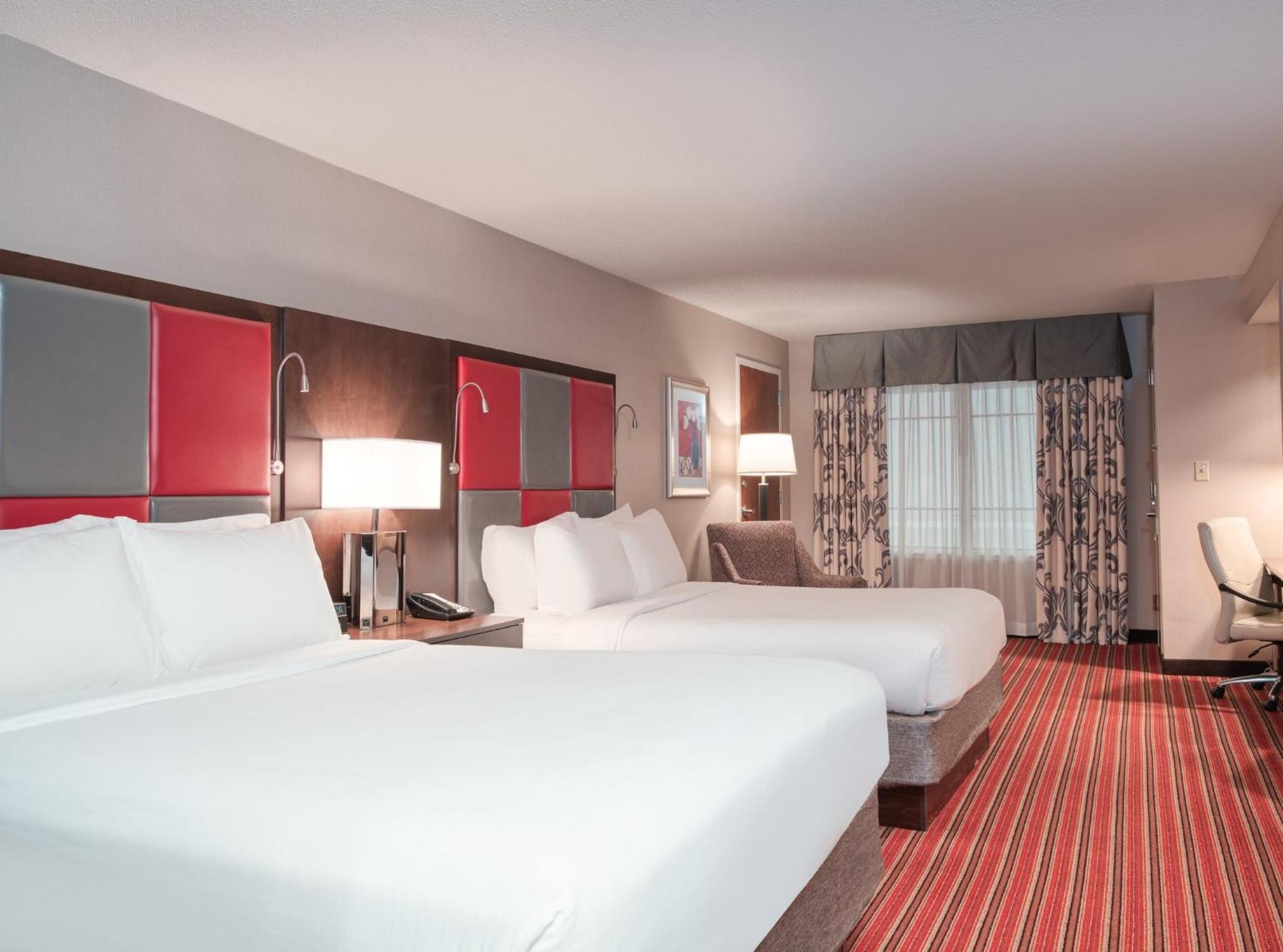 Hotel Crowne Plaza Indianapolis-dwtn-union Stn By Ihg 4*